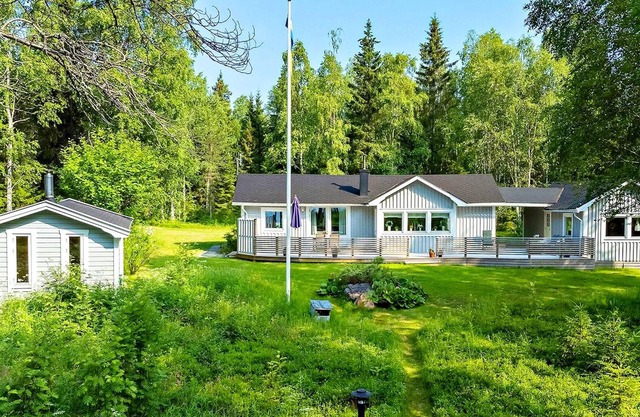 Homerez - Amazing house for 7 ppl. with sauna, sea view and terrace at Kalix