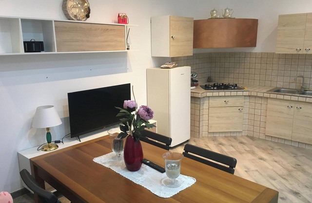 Homerez - Apartment in Carpino