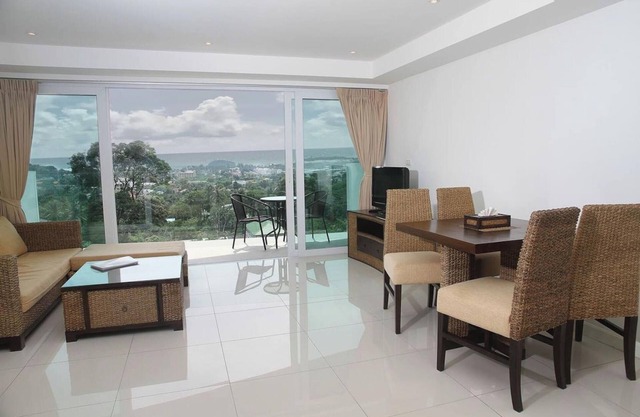 Homerez - Apartment in Phuket, sea view