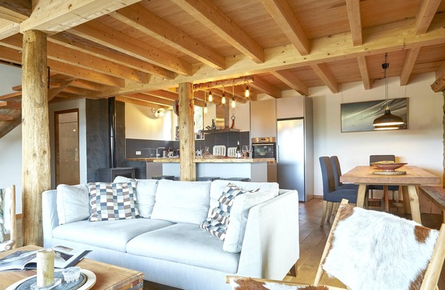 Homerez - Big house 6 km away from the slopes for 13 ppl. at La Llagonne