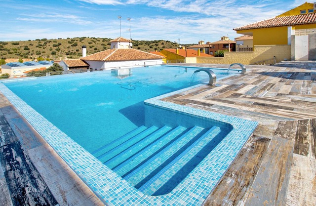 Homerez - Big villa for 10 ppl. with swimming-pool at Ruidera