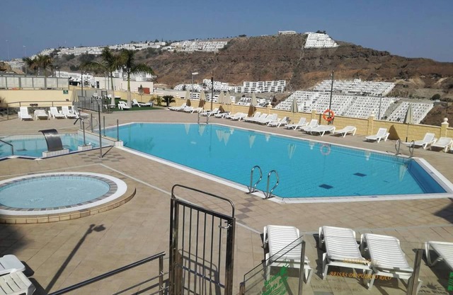 Homerez - Bright Apartment Mogán 85 m² + Pool