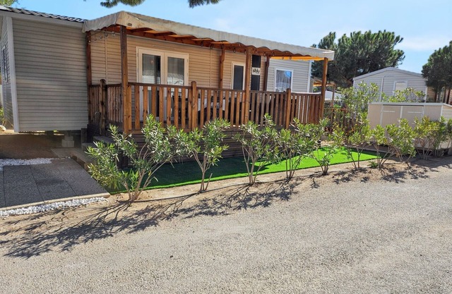 Homerez - Bungalow in Canet-en-Roussillon