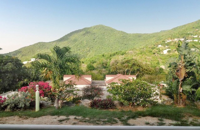 Homerez - Charming house in La Savane with sea view