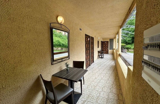 Homerez - Cozy Apartment in Marignana