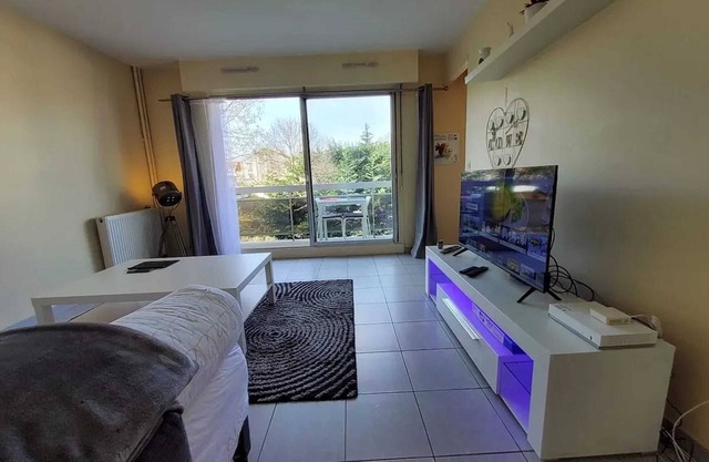Homerez - Apt. Pavillons-sous-Bois