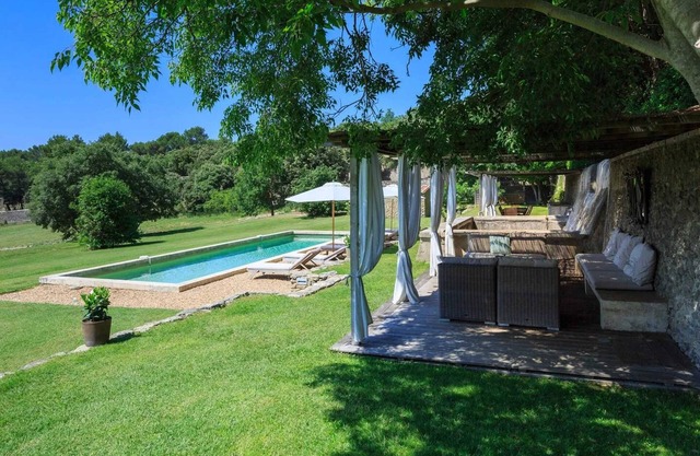 Homerez - House in L'Isle-sur-la-Sorgue