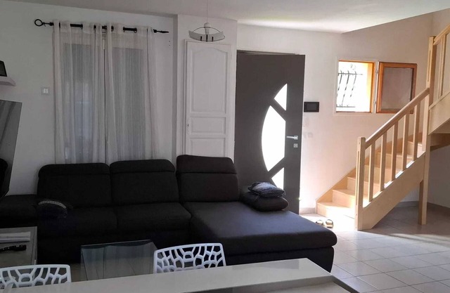 Homerez - Home in Le Mée-sur-Seine