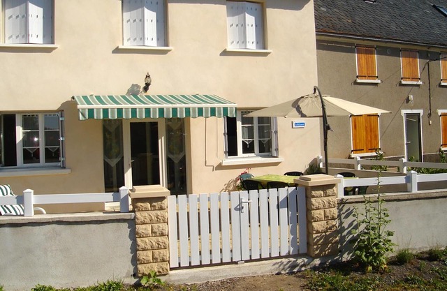 Homerez - House 10 km away from the slopes for 8 ppl. with terrace at Valuéjols