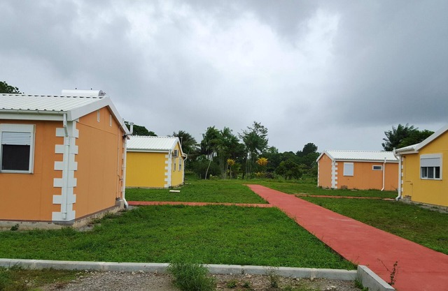 Homerez - House 15 km from the beach for 2 pers. with garden in Macouria