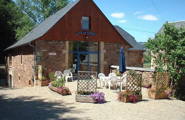 Homerez - House, St-Côme-d'Olt