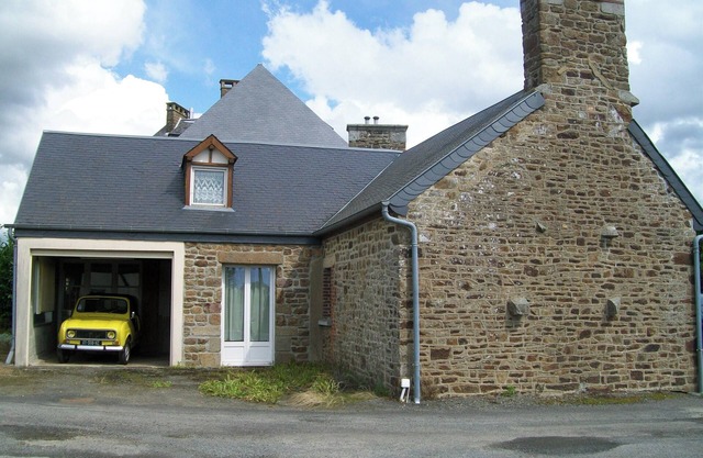 Homerez - House in Reffuveille