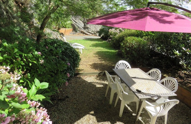 Homerez - House Ploëzal with garden