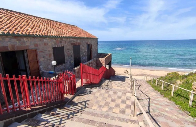 Homerez - House, sea view, Gonnesa