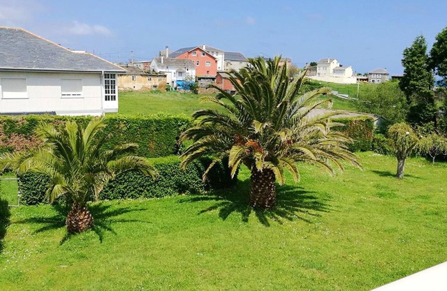 Homerez - Nice house for 8 ppl. with terrace at Nois, Lugo