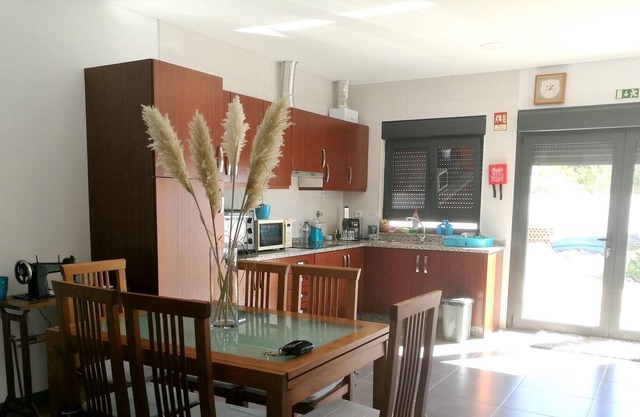 Homerez - Nice house for 5 ppl. with terrace at Valença