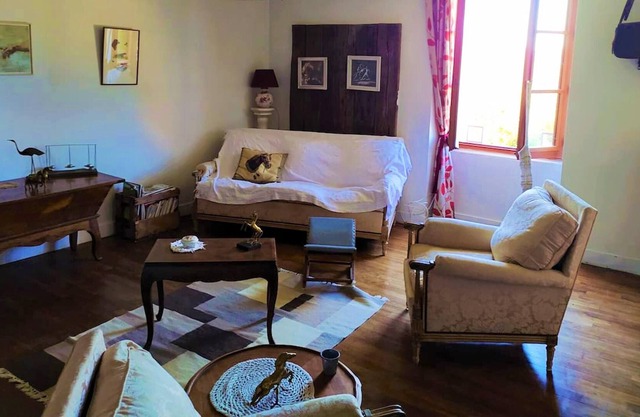 Homerez - Property 800 m away from the beach for 8 ppl. with terrace at Angoisse