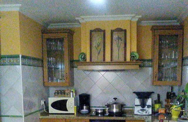 Homerez - Spacious appartement for 6 ppl. with jacuzzi at Sevilla