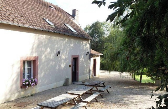 Homerez - Spacious house in Nevoy with garden of 200 m²