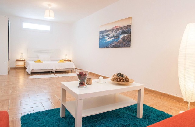 Homerez - Studio 13 km away from the beach for 2 ppl. at La Santa, Lanzarote
