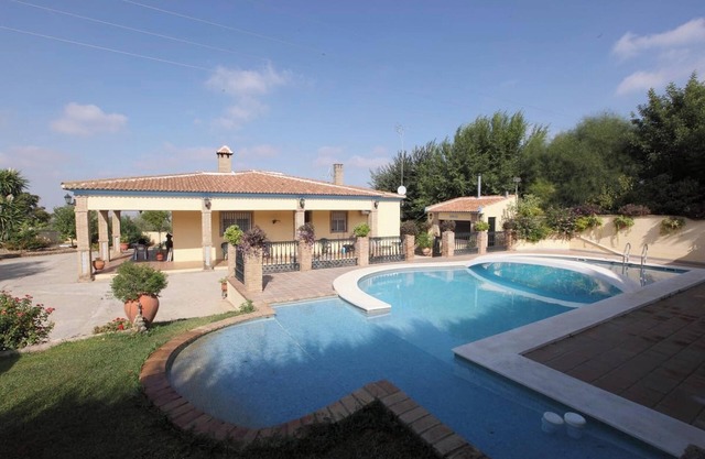 Homerez - Villa in Sanlúcar la Mayor