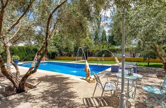 Homerez - Villa in Baza with pool