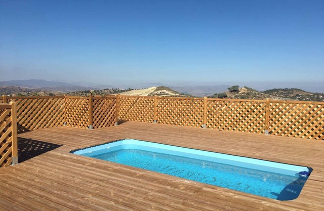 Homerez - Villa in Coín with Pool