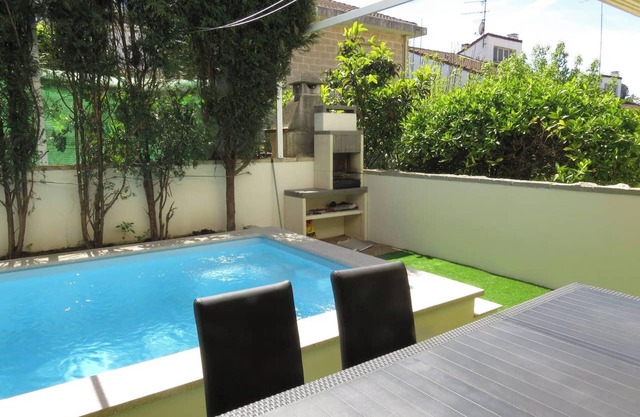 Homerez - Villa Porto with Pool