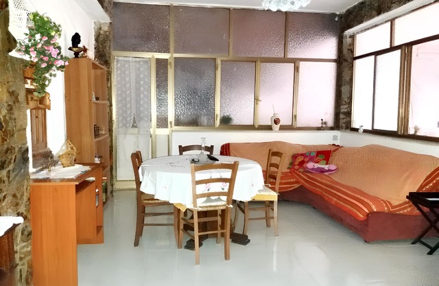 Homerez - Warm house in Musei with fenced garden