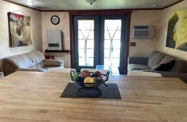 Homestead Cabin at Willow Springs near Yuba River