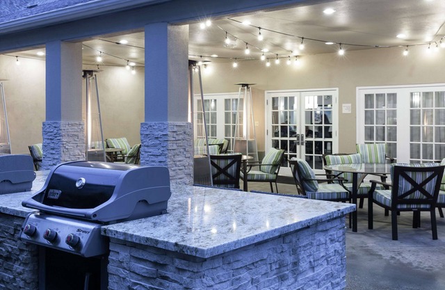 Homewood Suites by Hilton Seattle-Tacoma Airport/Tukwila