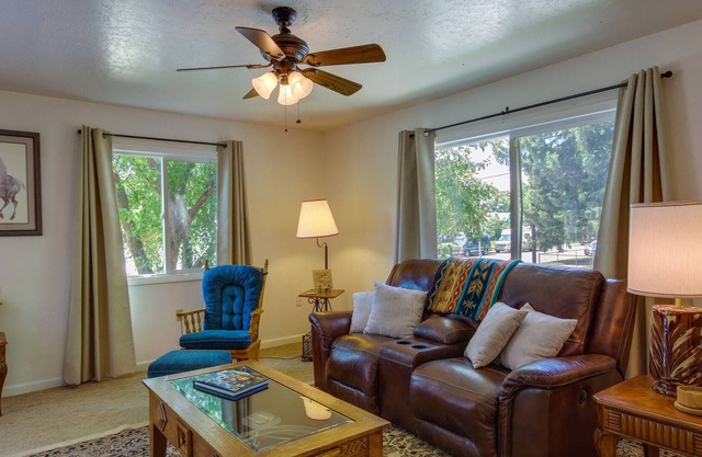 Homey Billings Apartment w/ Deck & Grill!