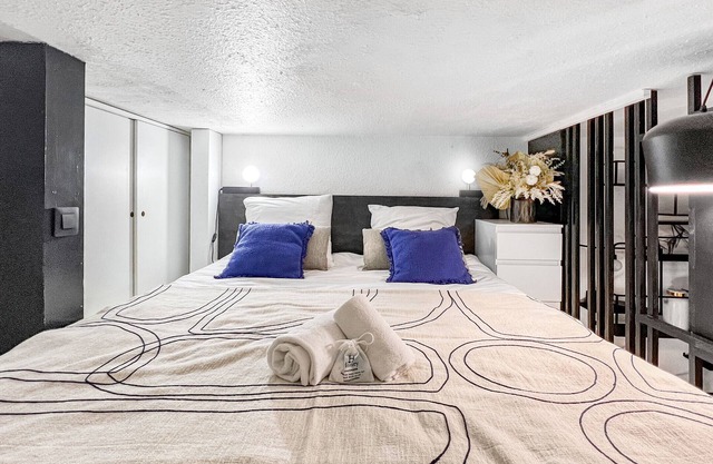 Homey Deesse - Downtown/Free Netflix and Wifi