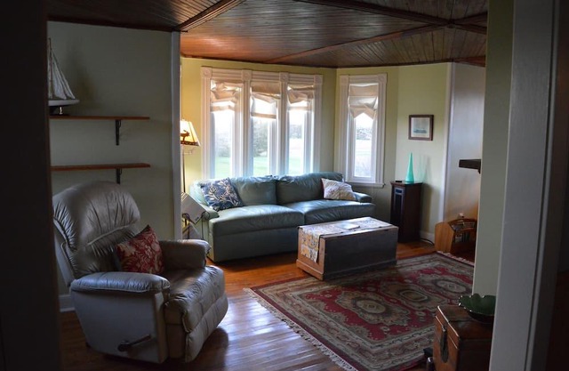 Honey Tree Cottage