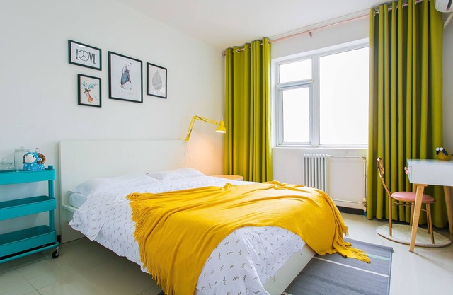 Hongrui Business Hotel
