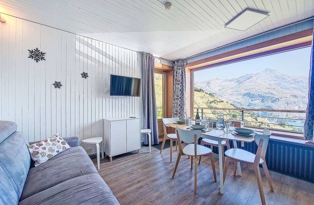 Horizon 2000 (Le Lac) by Interhome