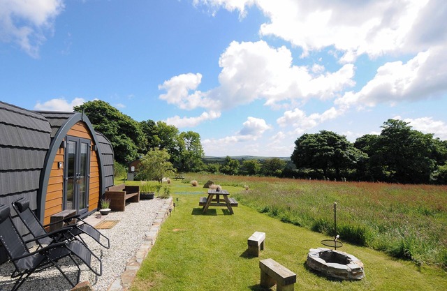 HORNBEAM, romantic, character holiday cottage in Altarnun