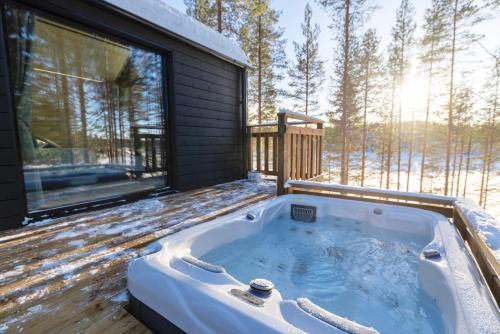 Hossaville Luxe West Lake Cabin