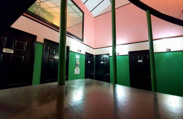 Travel Hub Guesthouse 