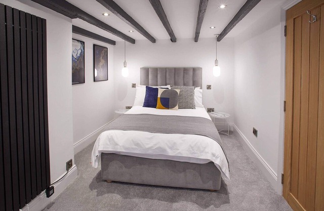 Host & Stay | Burns Yard Apartment