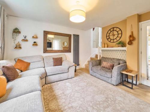 Host & Stay - Cedar Cottage