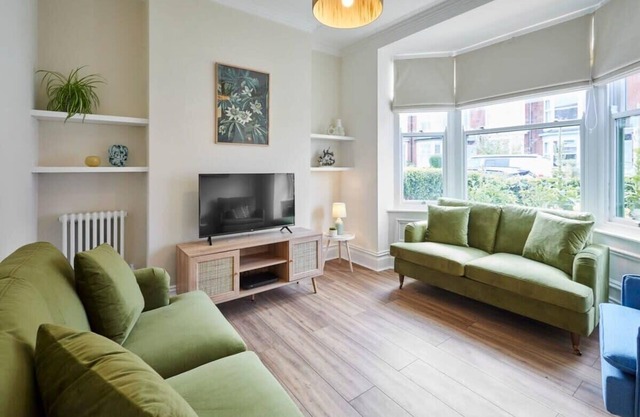 Host & Stay | Sunbeam House