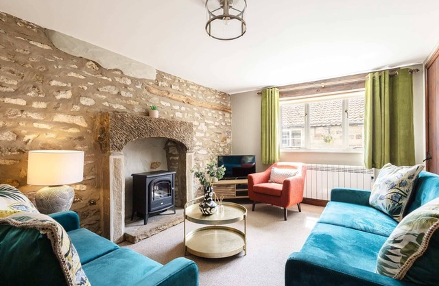 Host & Stay | Heather Cottage