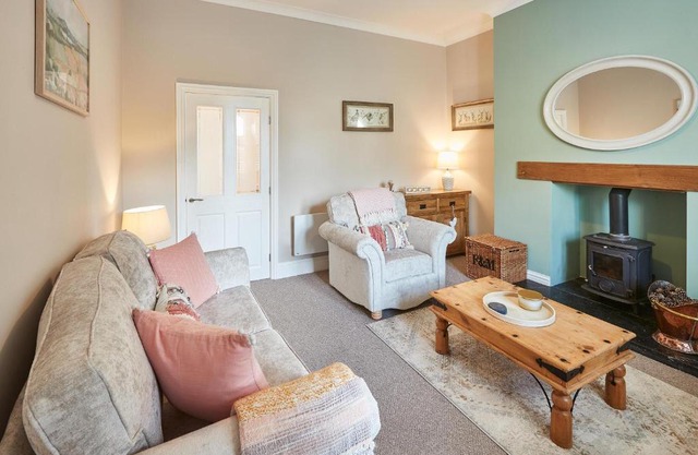 Host & Stay - Rose Cottage