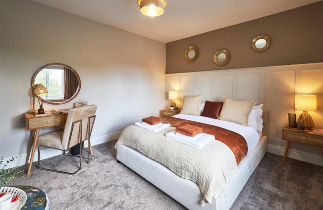 Host & Stay - South Riggs