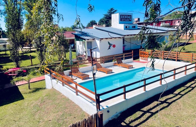 Hostal El Trébol - Tanti