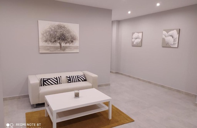 hostal la taurina