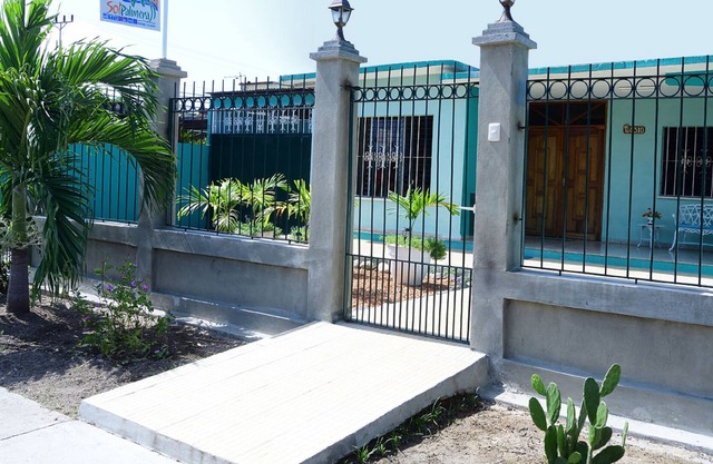 Hostal Sol Palmera