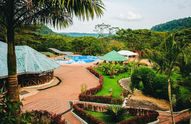Hosteria Orkidea Lodge