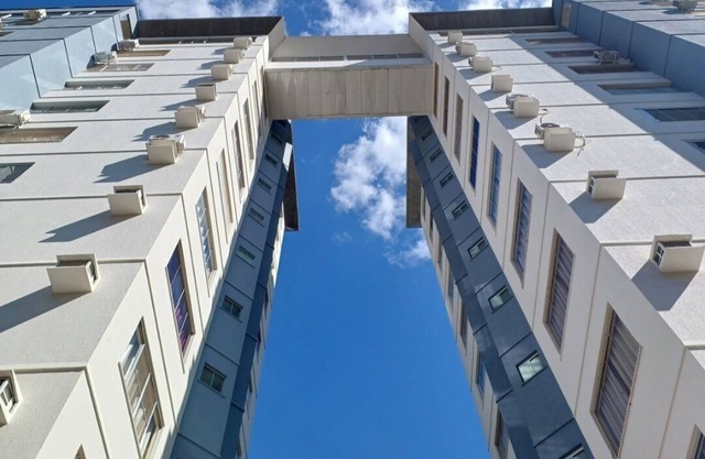 Hot River in Roma - next to HOT PARK